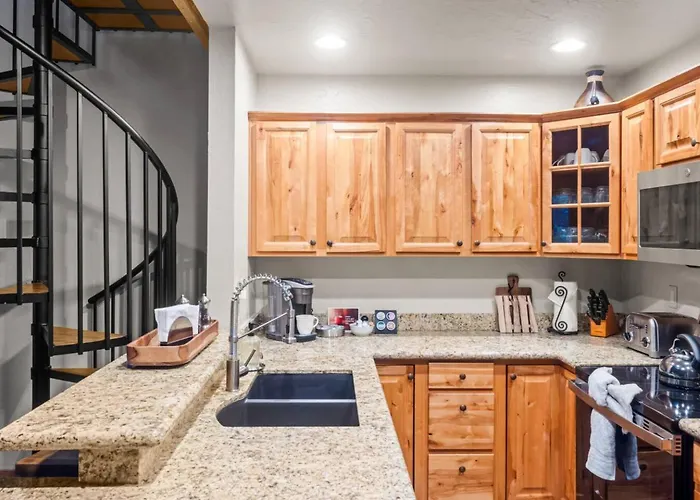 Casa vacanze Private Creekside Waterfront Retreat *